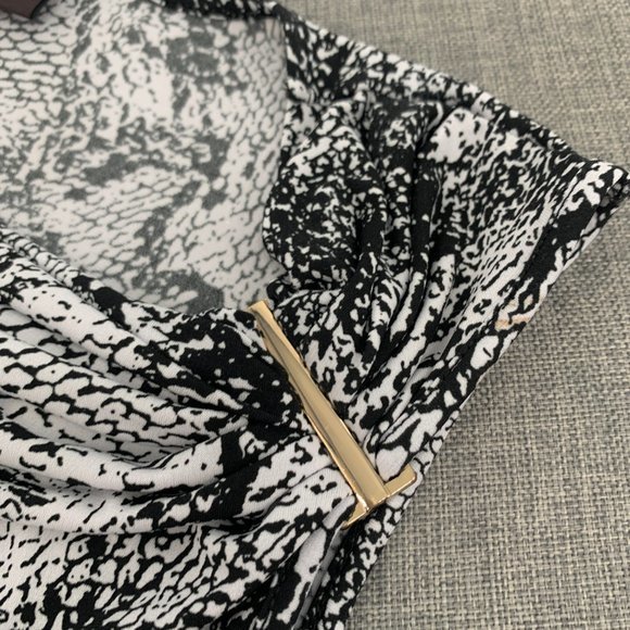 Dana Buchman Sleeveless Blouse Snake Print Black White Small Cowl Neck Gold Pins - Picture 9 of 15